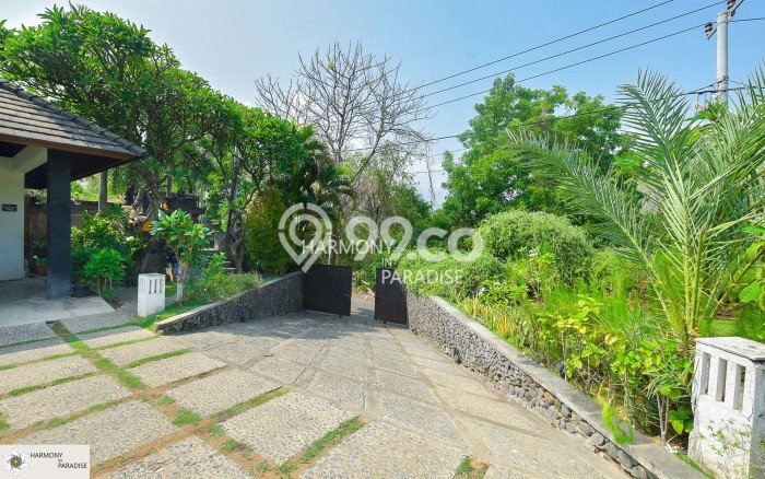 Vila di , Luas 1900m2m², Akses ke berbagai keperluan Vila di , Luas 1900m2m², Akses ke berbagai keperluan