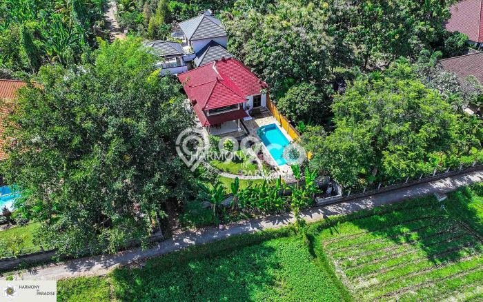 HARGA TERBAIK! Vila di , Luas 600m2m², Kawasan Potensial dengan prospek meningkat HARGA TERBAIK! Vila di , Luas 600m2m², Kawasan Potensial dengan prospek meningkat