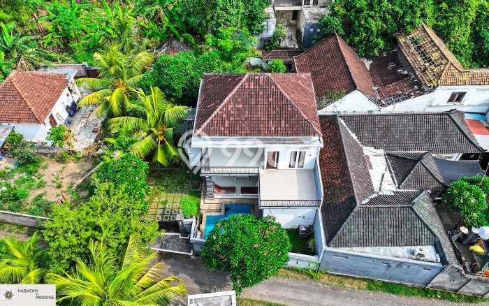 HP L07 Rumah Bagus 2 Lantai, Furnished Dan Kolam Renang HP L07 Rumah Bagus 2 Lantai, Furnished Dan Kolam Renang