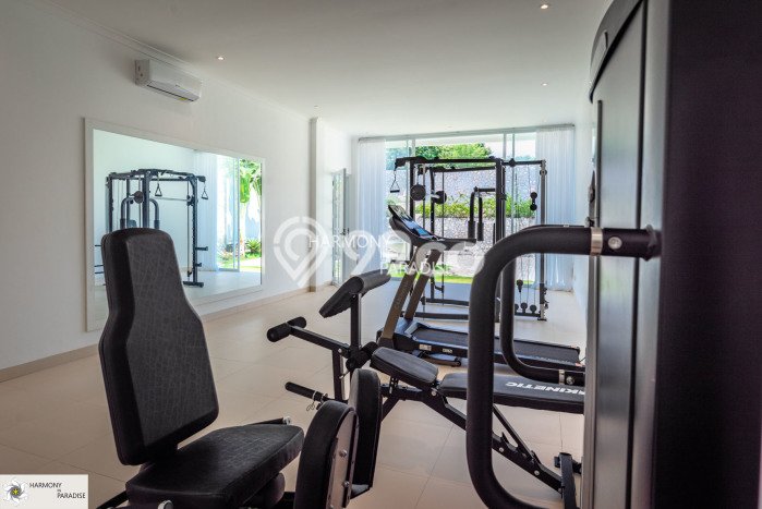 FOR SALE! Vila di , Luas 1500m2m², Lokasi Premium FOR SALE! Vila di , Luas 1500m2m², Lokasi Premium