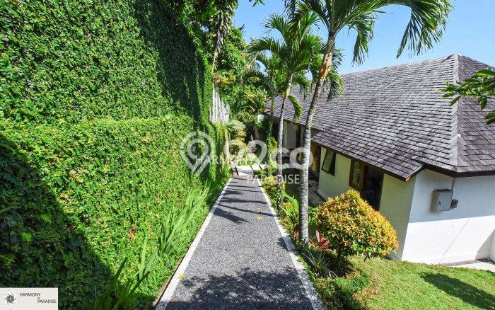 Vila Kawasan , Luas 1700m2m², Akses ke Pusat Kota Vila Kawasan , Luas 1700m2m², Akses ke Pusat Kota