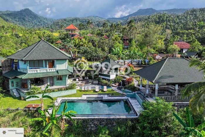 HARGA TERBAIK! Vila Kawasan , Luas 3000m2m², Lokasi Strategis HARGA TERBAIK! Vila Kawasan , Luas 3000m2m², Lokasi Strategis