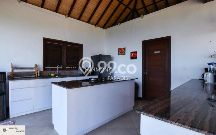 Vila Kawasan , Luas 1700m2m², Akses ke Pusat Kota Vila Kawasan , Luas 1700m2m², Akses ke Pusat Kota