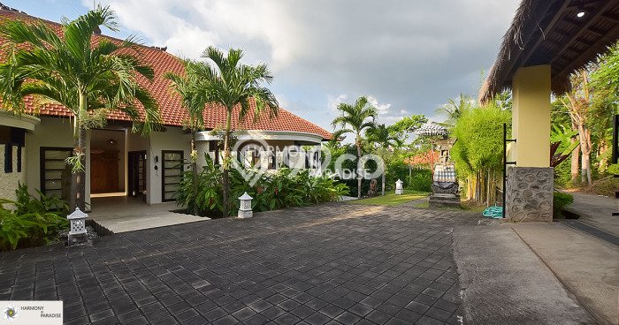 Vila Kawasan , Ukuran 8740m2m², Dekat ke berbagai fasilitas umum Vila Kawasan , Ukuran 8740m2m², Dekat ke berbagai fasilitas umum