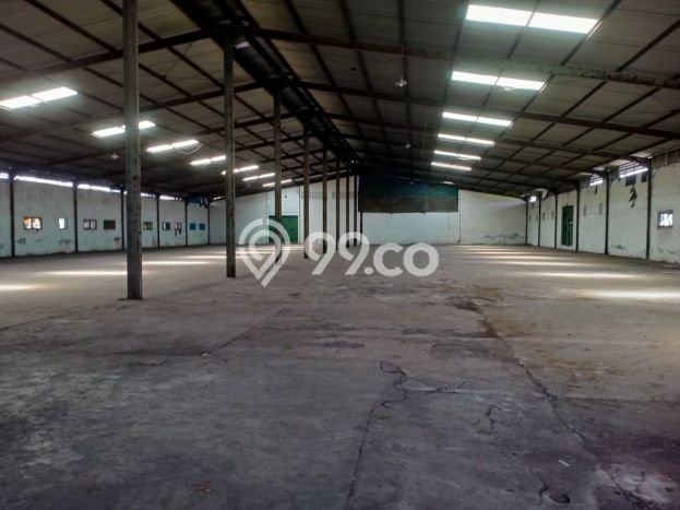 Gudang Komersial Disewakan di Waru Sidoarjo Luas 2920m2 Gudang Komersial Disewakan di Waru Sidoarjo Luas 2920m2