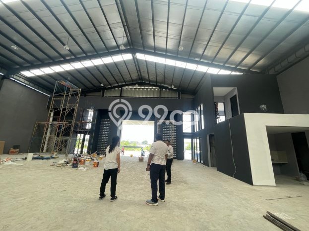 Gudang Dijual Lokasi Stratagis di Driyorejo Gresik Cocok untuk Bisnis Gudang Dijual Lokasi Stratagis di Driyorejo Gresik Cocok untuk Bisnis