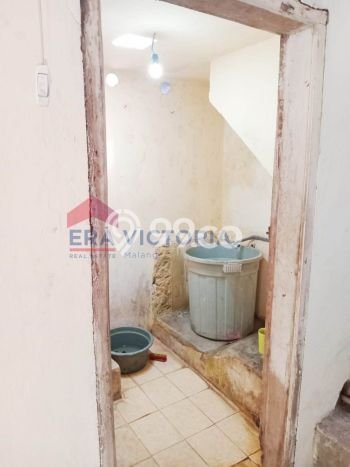 Hunian Cantik Modern Lb 142m2 di Lowokwaru, Malang Hunian Cantik Modern Lb 142m2 di Lowokwaru, Malang