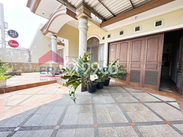 Rumah Luxury Modern Siap Huni di Soekarno Hatta Malang Rumah Luxury Modern Siap Huni di Soekarno Hatta Malang