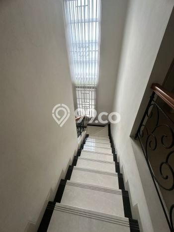 FEATURED! Rumah kawasan Gading Serpong, 3 KM, Area Premium, Luas 144m² LB 144m² FEATURED! Rumah kawasan Gading Serpong, 3 KM, Area Premium, Luas 144m² LB 144m²