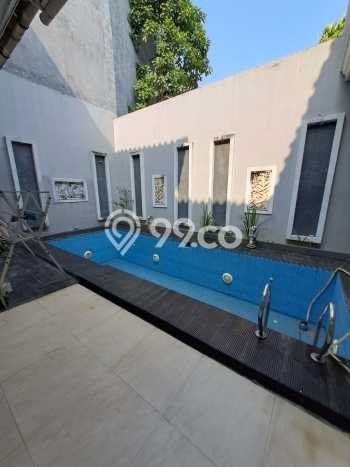 Rumah Disewakan Tangerang LT 250m2 LB 250m2 Area Gading Serpong Rumah Disewakan Tangerang LT 250m2 LB 250m2 Area Gading Serpong