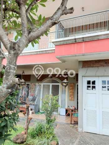 Rumah Luxury Modern Siap Huni di Bintaro Tangerang Selatan Rumah Luxury Modern Siap Huni di Bintaro Tangerang Selatan