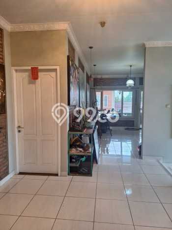 Rumah Luxury Modern Siap Huni di Bintaro Tangerang Selatan Rumah Luxury Modern Siap Huni di Bintaro Tangerang Selatan