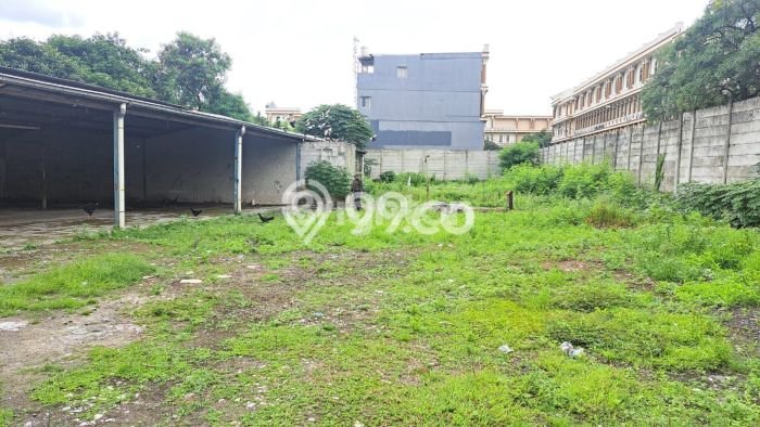 HARGA TERBAIK! Tanah Kawasan Duri Kosambi, Luas 2400m², Akses Jalan Utama, Cocok untuk Hunian HARGA TERBAIK! Tanah Kawasan Duri Kosambi, Luas 2400m², Akses Jalan Utama, Cocok untuk Hunian