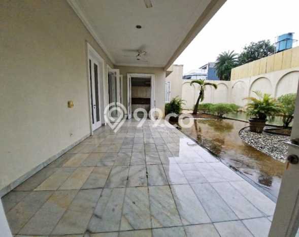 Rumah Kondisi Baik Disewakan di Lebak Bulus, Jakarta Selatan LT 1100m2, LB 720m2 Rumah Kondisi Baik Disewakan di Lebak Bulus, Jakarta Selatan LT 1100m2, LB 720m2