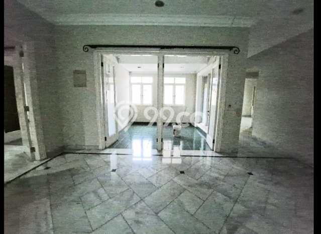 Rumah Kondisi Baik Disewakan di Lebak Bulus, Jakarta Selatan LT 1100m2, LB 720m2 Rumah Kondisi Baik Disewakan di Lebak Bulus, Jakarta Selatan LT 1100m2, LB 720m2