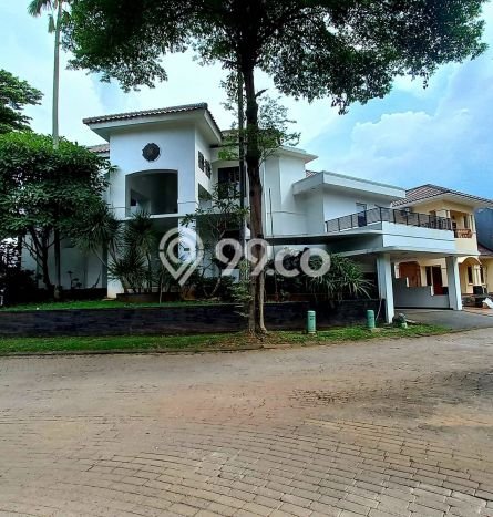 Rumah Luxury Modern Siap Huni di Cibubur Jakarta Timur Rumah Luxury Modern Siap Huni di Cibubur Jakarta Timur