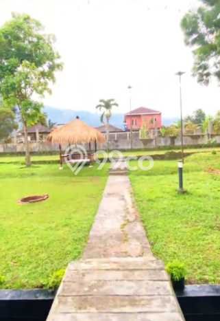 Dapatkan sekarang Vila Kawasan Cisarua, Luas 5000m2m², Area tenang untuk Anda Dapatkan sekarang Vila Kawasan Cisarua, Luas 5000m2m², Area tenang untuk Anda