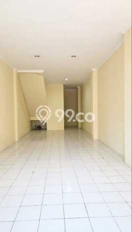 For Rent Ruko Kawasan Radio Dalam, Luas 64m2m², Lokasi Strategis, Siap Untuk Dipakai For Rent Ruko Kawasan Radio Dalam, Luas 64m2m², Lokasi Strategis, Siap Untuk Dipakai