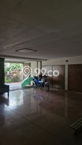 Disewakan Rumah Nyaman di Kebayoran Baru Harga Rp 800 Juta/ Tahun Disewakan Rumah Nyaman di Kebayoran Baru Harga Rp 800 Juta/ Tahun