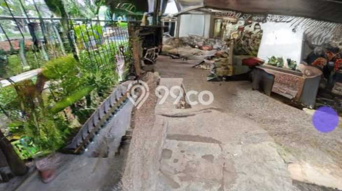 Tanah Dijual Lokasi Strategis di Jakarta Selatan dengan Luas 353m2 Tanah Dijual Lokasi Strategis di Jakarta Selatan dengan Luas 353m2
