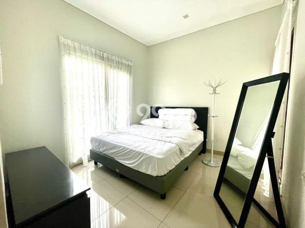 Jual Rumah Luas Elegan Dengan View Cantik di Kebagusan, Jakarta Selatan Jual Rumah Luas Elegan Dengan View Cantik di Kebagusan, Jakarta Selatan