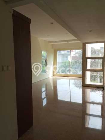 Rumah Mewah LB 800m2 Siap Pakai Desain Elegan di Pondok Indah, Jakarta Selatan Rumah Mewah LB 800m2 Siap Pakai Desain Elegan di Pondok Indah, Jakarta Selatan