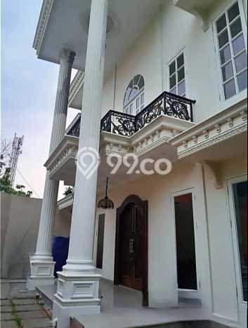 Rumah Elit Modern Siap Huni di Kemang Jakarta Selatan Rumah Elit Modern Siap Huni di Kemang Jakarta Selatan