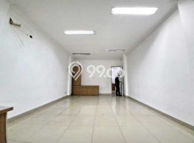 Ruko Dijual di Prime Area Jakarta Selatan Luas 221m2 Ruko Dijual di Prime Area Jakarta Selatan Luas 221m2