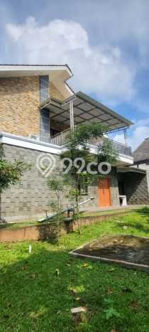 Dijual Rumah Premium dengan Fasilitas Sekitar Komplit di BSD, Tangerang Selatan Dijual Rumah Premium dengan Fasilitas Sekitar Komplit di BSD, Tangerang Selatan