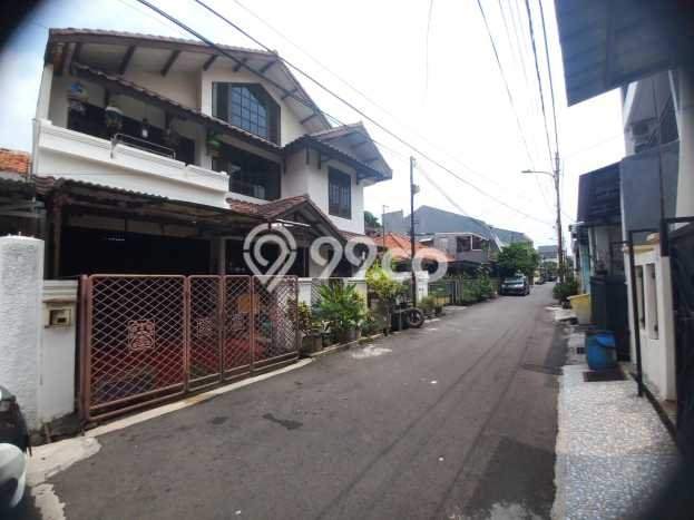 Hunian Mewah LB 369m2 Siap Pakai Desain Elegan di Rawamangun, Jakarta Timur Hunian Mewah LB 369m2 Siap Pakai Desain Elegan di Rawamangun, Jakarta Timur