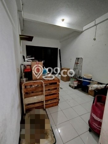 Jual Rumah Luas Megah Dengan View Eksklusif di Taman Kota, Jakarta Barat Jual Rumah Luas Megah Dengan View Eksklusif di Taman Kota, Jakarta Barat