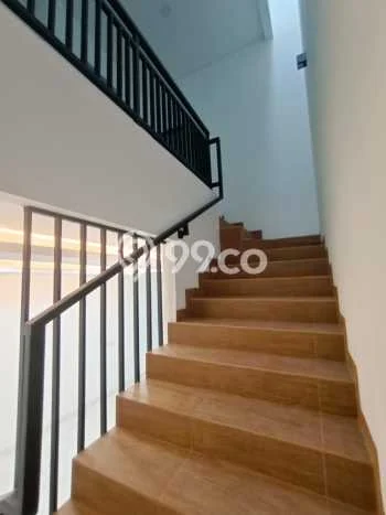 Rumah Minimalis 4 KT di Meruya Jakarta Barat Unfurnished Rumah Minimalis 4 KT di Meruya Jakarta Barat Unfurnished
