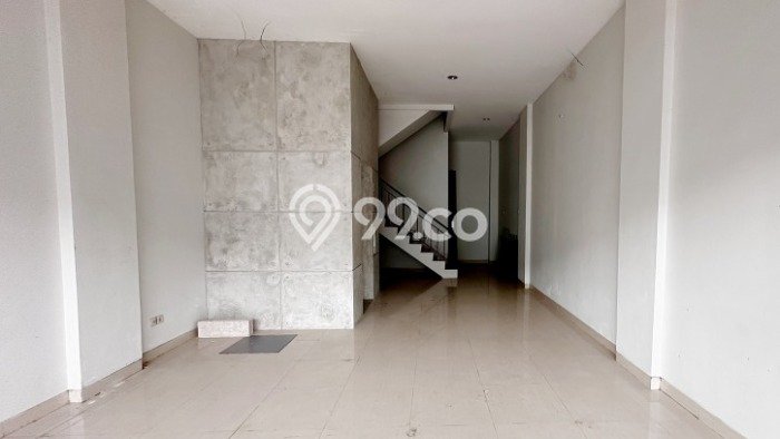 Kantor Bagus Dijual LB 413m2 Lokasi Strategis Jakarta Utara Area Cocok untuk Bisnis Kantor Bagus Dijual LB 413m2 Lokasi Strategis Jakarta Utara Area Cocok untuk Bisnis
