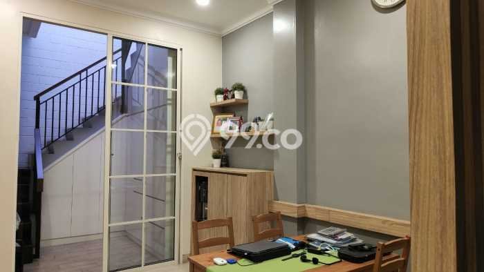 Dijual Hunian Rumah Terawat 3 Kamar di Semanan, Jakarta Barat Dijual Hunian Rumah Terawat 3 Kamar di Semanan, Jakarta Barat