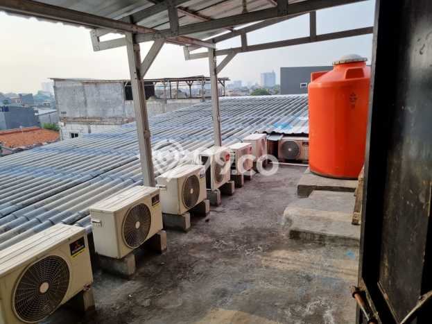Siap Huni Rumah Mewah 18 Kamar di Johar Baru Dekat ke Mana Saja Siap Huni Rumah Mewah 18 Kamar di Johar Baru Dekat ke Mana Saja