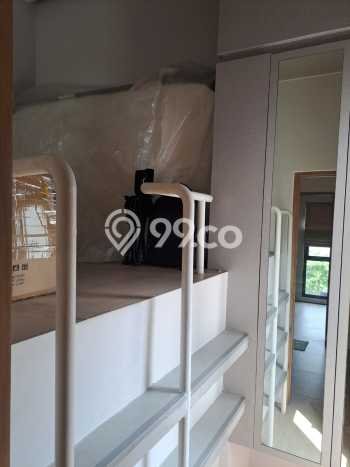 Rumah Luas Asri 3 KT Siap Huni di BSD Tangerang Rumah Luas Asri 3 KT Siap Huni di BSD Tangerang