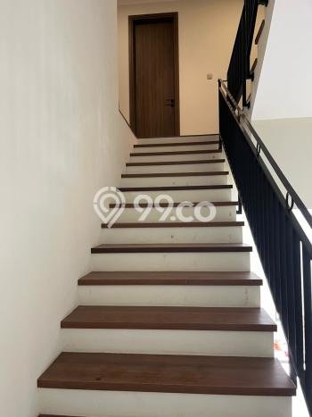 Rumah Elit Modern Siap Huni di Kalideres Jakarta Barat Rumah Elit Modern Siap Huni di Kalideres Jakarta Barat