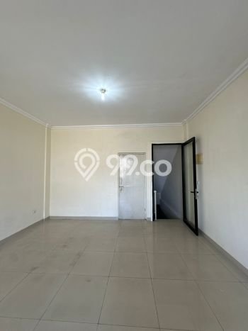 Ruko Dijual di Prime Area Jakarta Barat Luas 173m2 Ruko Dijual di Prime Area Jakarta Barat Luas 173m2