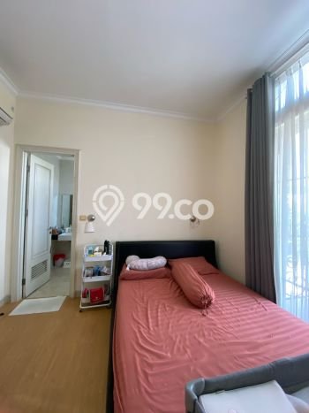 Dijual Rumah Mewah Megah Dengan View Eksklusif di Green Lake City, Jakarta Barat Dijual Rumah Mewah Megah Dengan View Eksklusif di Green Lake City, Jakarta Barat