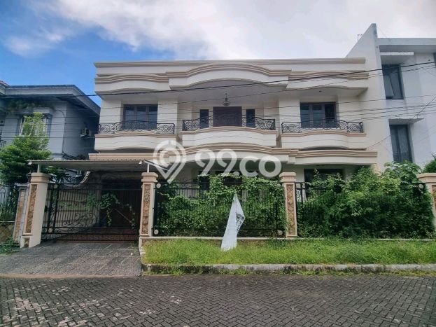 Best Deal Hunian Premium Ideal dan Luas di Panakkukang, Makassar Best Deal Hunian Premium Ideal dan Luas di Panakkukang, Makassar