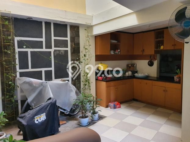 Rumah LT 266m2m² di Mamajang, Dekat Mamajang, Makassar, Makassar Rumah LT 266m2m² di Mamajang, Dekat Mamajang, Makassar, Makassar