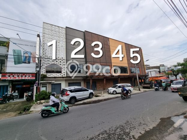 Area Ramai! Ruko Dijual di Rappocini untuk Bisnis Luas Bangunan 1m2 Area Ramai! Ruko Dijual di Rappocini untuk Bisnis Luas Bangunan 1m2