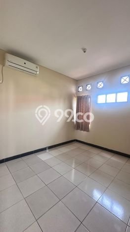Lokasi terbaik! Rumah siap pakai dikontrakkan di Rawalumbu LB 180m2 Lokasi terbaik! Rumah siap pakai dikontrakkan di Rawalumbu LB 180m2