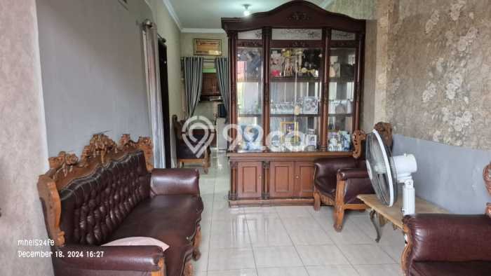 Rumah Minimalis 4 KT di Harapan Indah Bekasi Rumah Minimalis 4 KT di Harapan Indah Bekasi