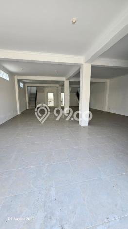 Ruko di , Luas 270m2m², Kawasan Bisnis, Akses Bekasi, Bekasi Ruko di , Luas 270m2m², Kawasan Bisnis, Akses Bekasi, Bekasi