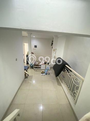 Rumah Luas Asri 3 KT Siap Pakai di Galaxy Bekasi Rumah Luas Asri 3 KT Siap Pakai di Galaxy Bekasi