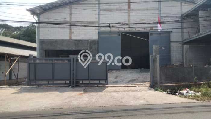 LOKASI BISNIS! Gudang Disewakan di Cileungsi, Luas 600m2m², Area Utama LOKASI BISNIS! Gudang Disewakan di Cileungsi, Luas 600m2m², Area Utama