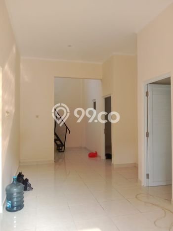 Rumah Luas Asri 4 KT Siap Huni di Galaxy Bekasi Rumah Luas Asri 4 KT Siap Huni di Galaxy Bekasi