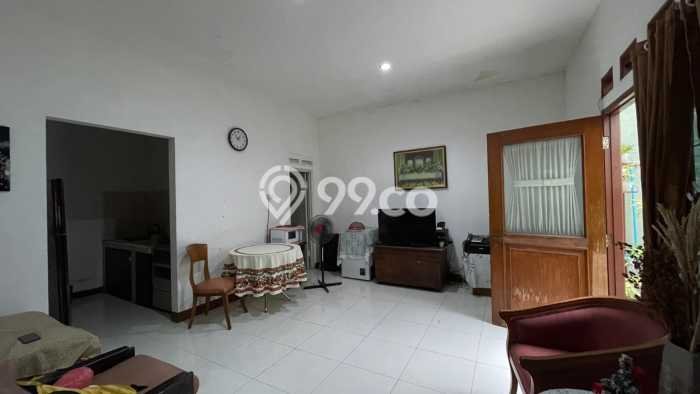 Dijual Rumah 3 Kamar Lokasi Strategis Nyaman dan Strategis di Rawalumbu Dijual Rumah 3 Kamar Lokasi Strategis Nyaman dan Strategis di Rawalumbu