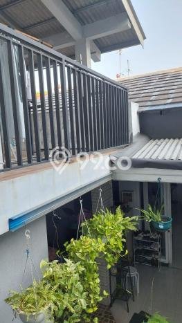 Ready to Use! Premium House LT 229m2 Desain Modern di Pekayon Ready to Use! Premium House LT 229m2 Desain Modern di Pekayon
